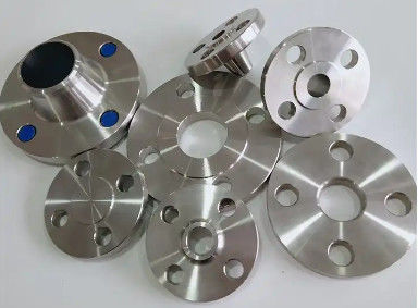वर्ग 300 वेल्डिंग के लिए स्टील फ्लैंग्स 1/2 "से 48 कस्टम आकार तक
