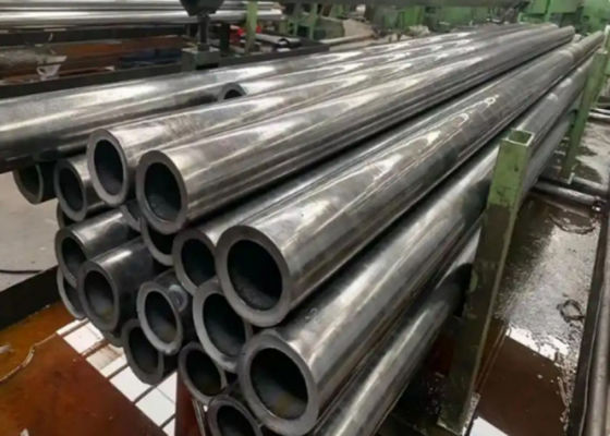 औद्योगिक अनुप्रयोगों के लिए GB/T8163 सीमलेस स्टील पाइप पर छिद्रण प्रसंस्करण