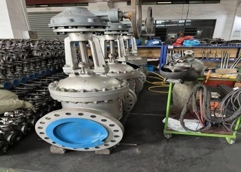 मैनुअल बोल्ट बट गेट वाल्व 150lb-1500lb 1/2 इंच