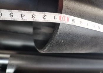 निर्बाध स्टील पाइप 0.2-100mm ASTM A106 API 5L कटिंग सेवा