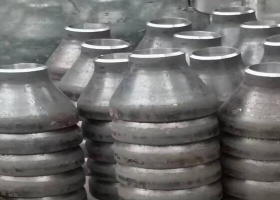 उच्च संक्षारण प्रतिरोध और विभिन्न उद्योगों के लिए OEM अनुकूलन के साथ WPB ग्रेड स्टील पाइप फिटिंग