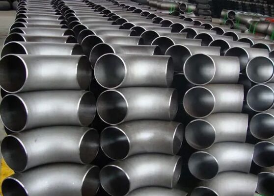 औद्योगिक पाइपलाइनों के लिए उच्च संक्षारण प्रतिरोध के साथ गर्म दबाव कार्बन स्टील पाइप फिटिंग WPB ग्रेड