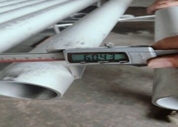 रासायनिक प्रसंस्करण और खाद्य ग्रेड अनुप्रयोगों के लिए BA/2B/NO.1/NO.3/NO.4 सतह खत्म के साथ गोल निर्बाध स्टेनलेस स्टील पाइप